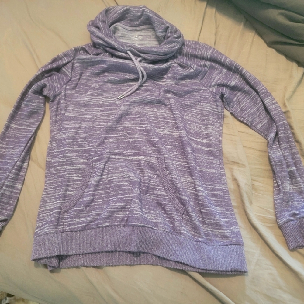Purple sweater turtle kneck